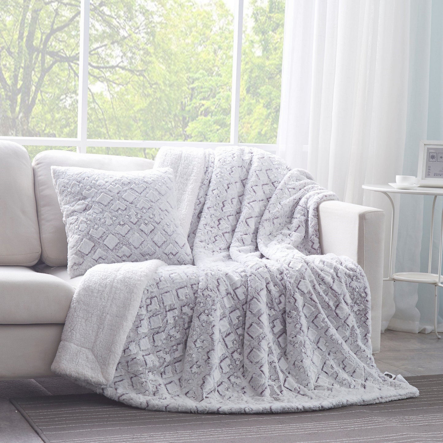 DaDa Bedding Dreamy Milky Way White & Purple Embossed Faux Fur Euro
