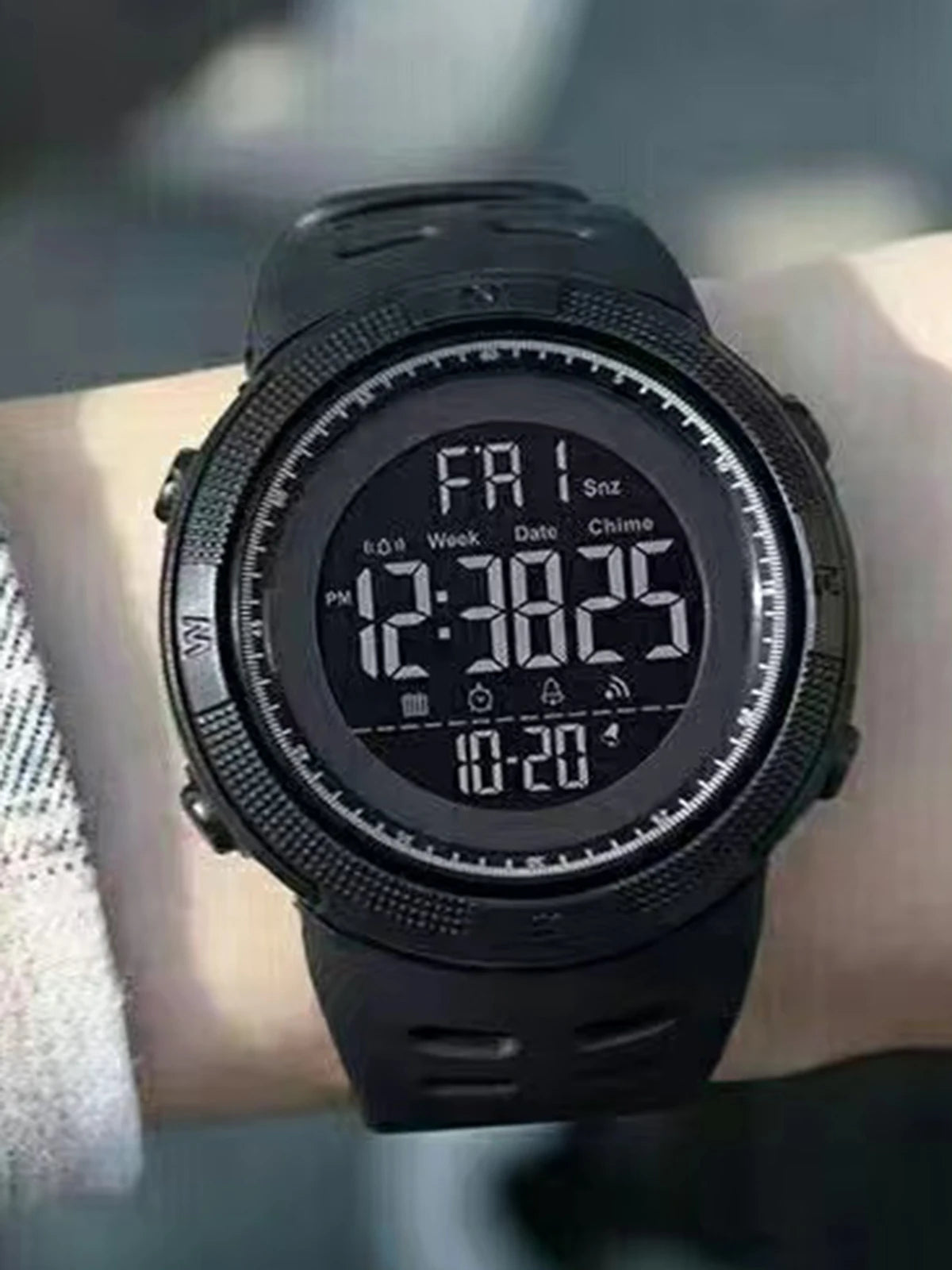 Electronic Watch For Mans Sport watchMultifunction Fashion sports