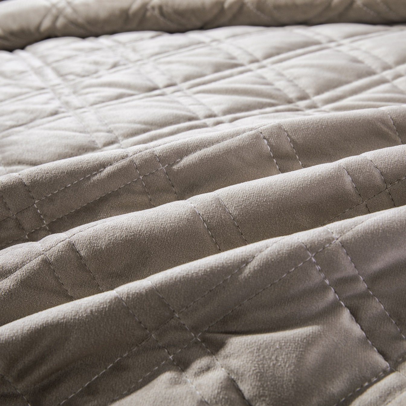 DaDa Bedding Velvety Soft Taupe Grey Velour Coverlet Bedspread Quilt