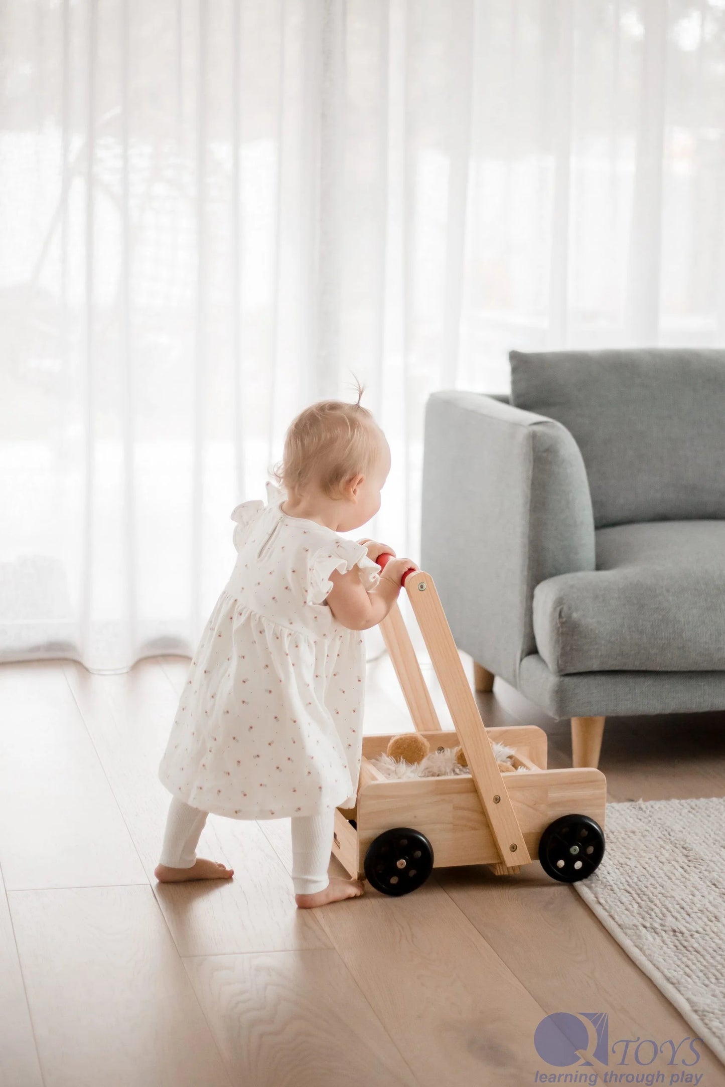 QToys Australia  CLASSIC BABY WALKER